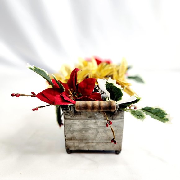 Christmas Centerpiece in Galvanised Tray Pontsettias Holly...